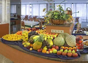 Oasis Park Junior Hotel 4*